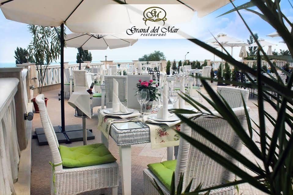 Cabacum Beach Private Apartaments Golden Sands Esterno foto